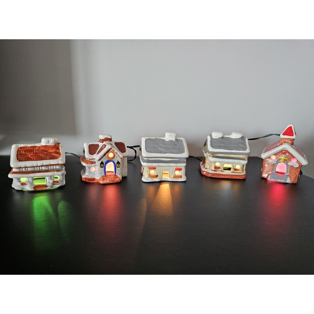 Vtg Christmas Super Bright Miniature 5 House Lights House Ceramic Village Church